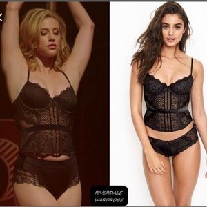 Looking for Victoria’s Secret lace & mesh bustier